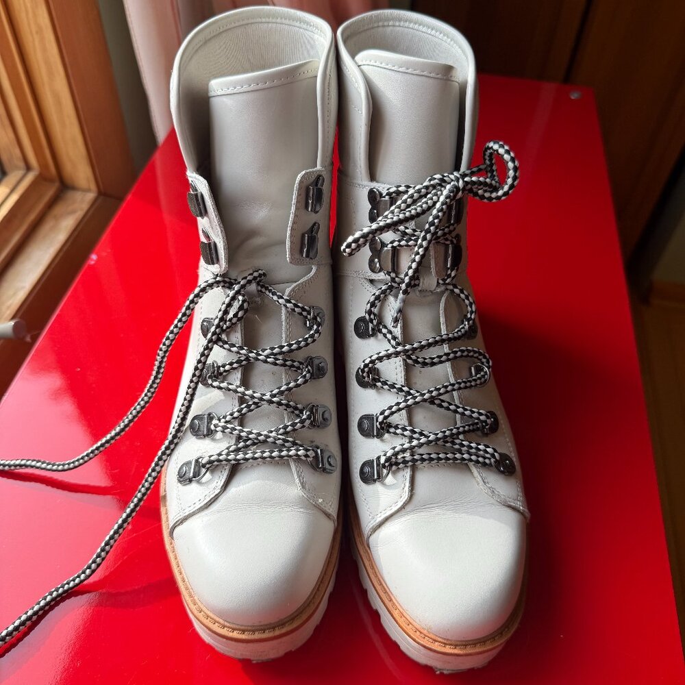 Marc Fisher White Lace-Up Combat Boots | Size 8.5 | Heeled